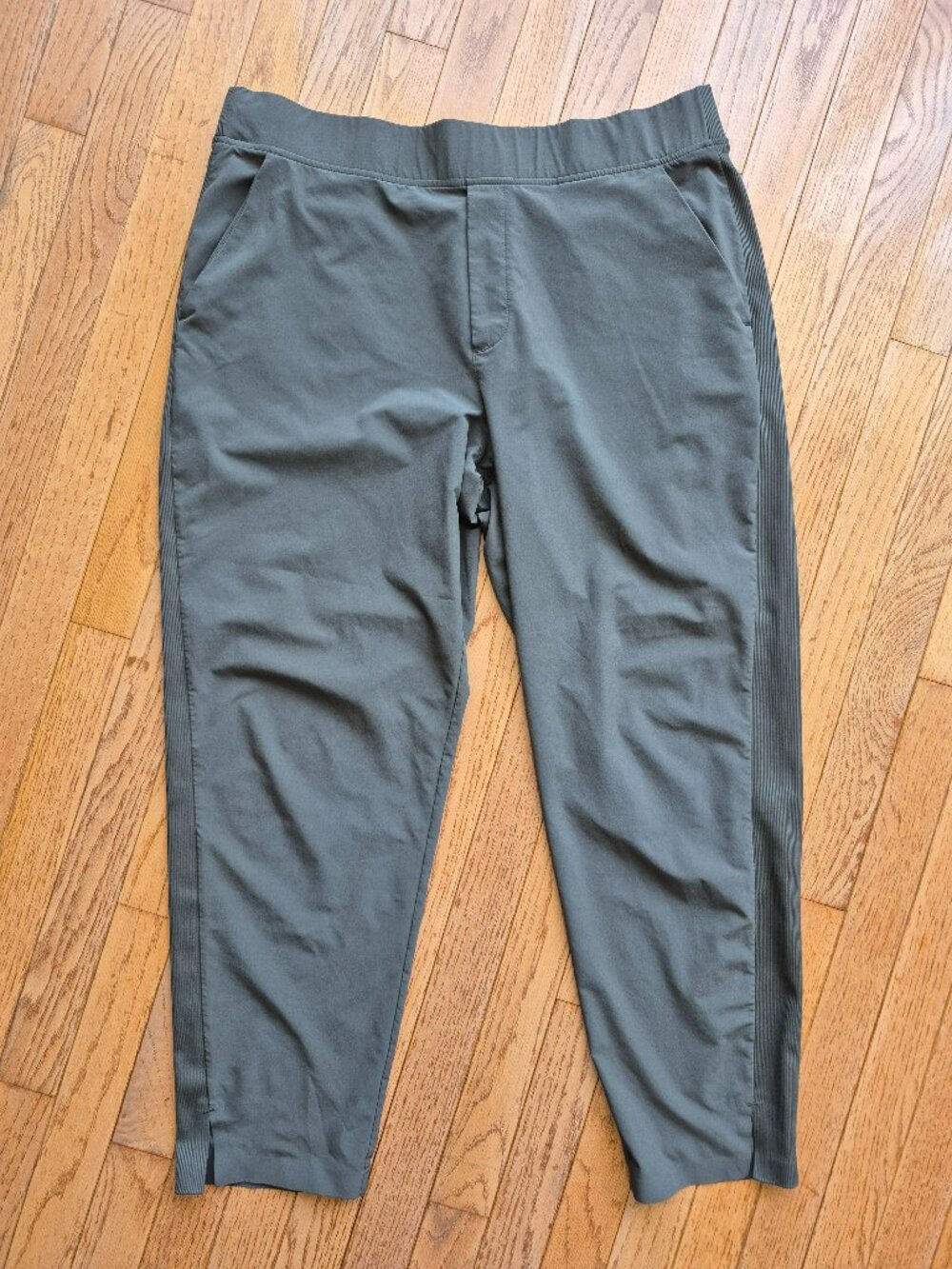 Athleta Mid Rise Ankle Brooklyn Pants Olive Green 16